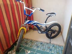 دراجه BMX مستعمله بحاله كويسه جدا 
السعر: 3200
العنوان: المقطم