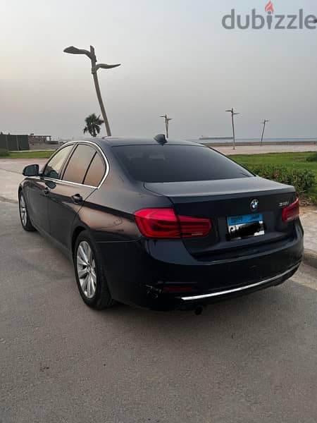 BMW i318 2019 4
