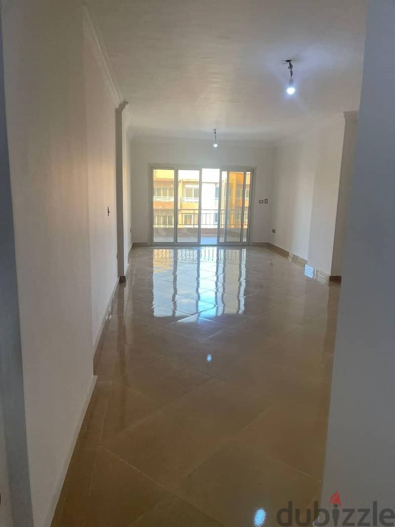 Resale apartment 170 m in Wessal Compound, ready to move -installments over 8 years 1