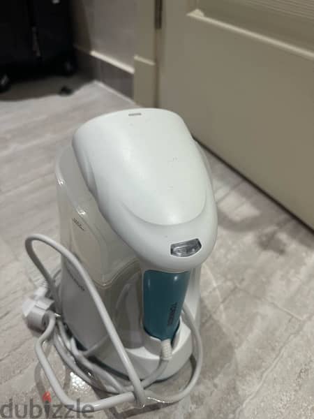 Tornado Portable Steam Iron - مكوه بخار تورنادو 1