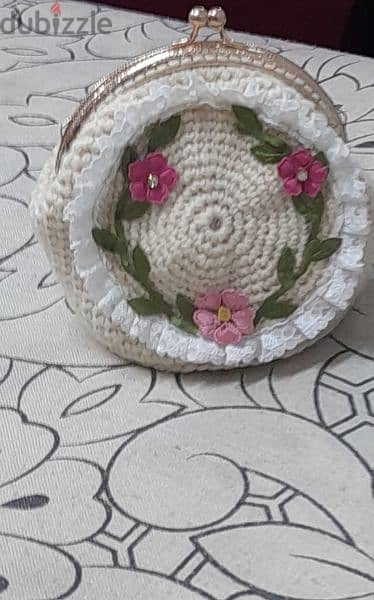 حقيبة يد حجم صغير كروشيه بيد سلسله