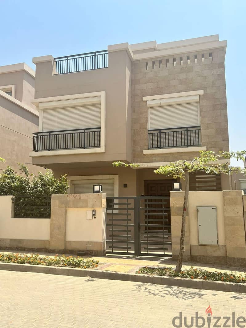 Villa For Sale Prime Location in Taj City New Cairo | فيلا للبيع 200م في تاج سيتي سعر مميز بالتقسيط 2
