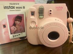 كاميرا Fujifilm mini instax 8  تصوير فوري استعمال مره واحده