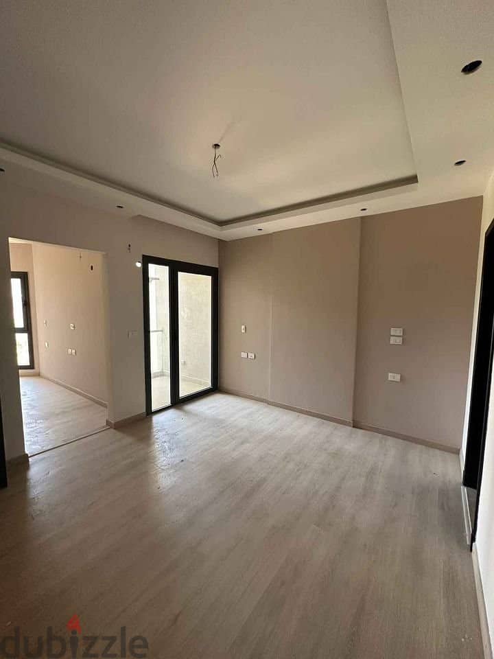 Apartment with immediate receipt + ultra modern finishing for sale in the heart of Fifth Settlement 2