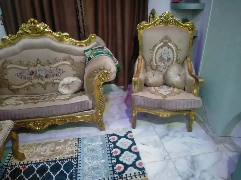 Used Golden Salon