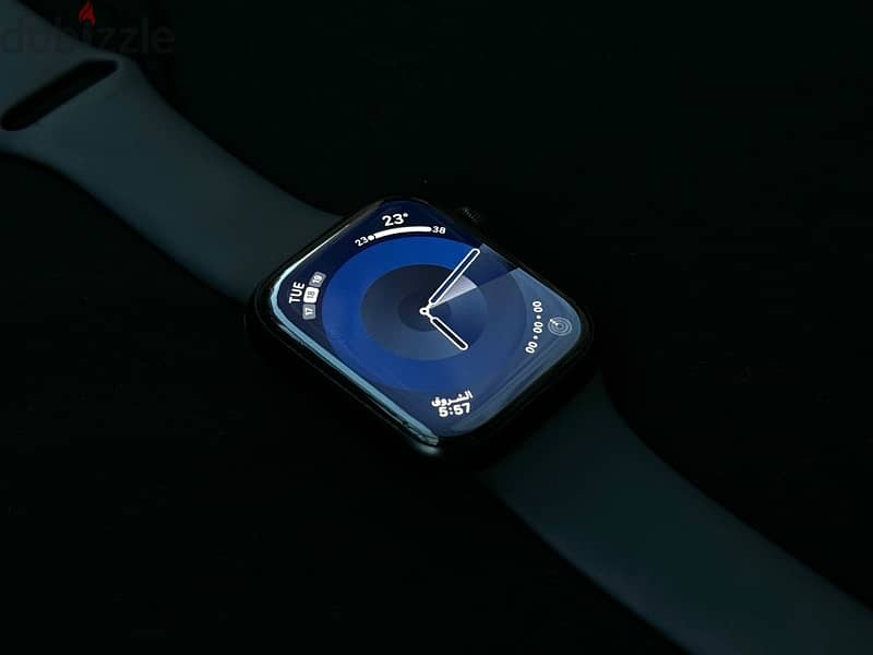 Apple Watch Series 8 (Battery 100%) 4
