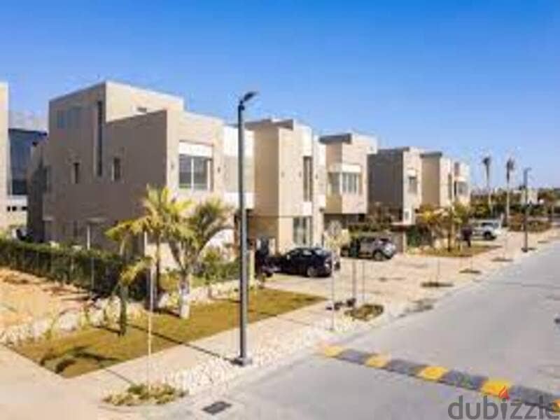Palm Hills The Crown - townhouse for sale  BAU including Pent : 208 Land : 212 8