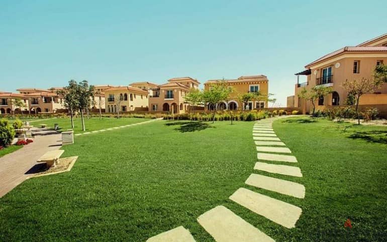 Twin house villa for sale 237m with 8 years installments in Hyde Park New Cairo  هايد بارك التجمع الخامس 27