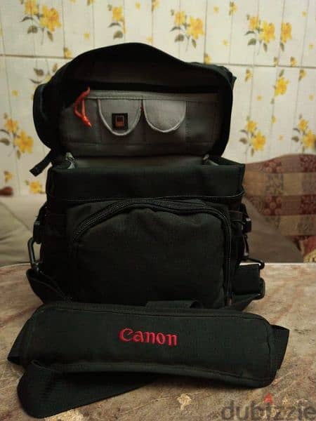 camera Canon 250d 12