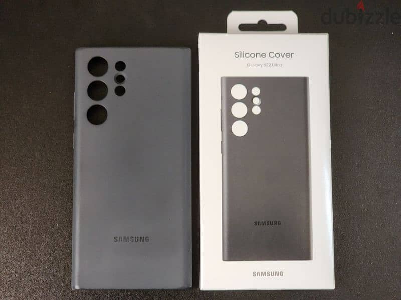 Samsung S22 Ultra original covers - Samsung + Spigen 11