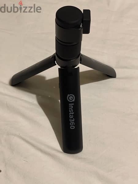 insta360 X3 With 3m selfie stick and accessories 6