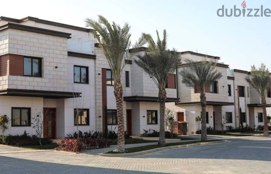 Townhouse Middle 237m For Sale Immediate Receipt In azzar new cairo New Cairo 15