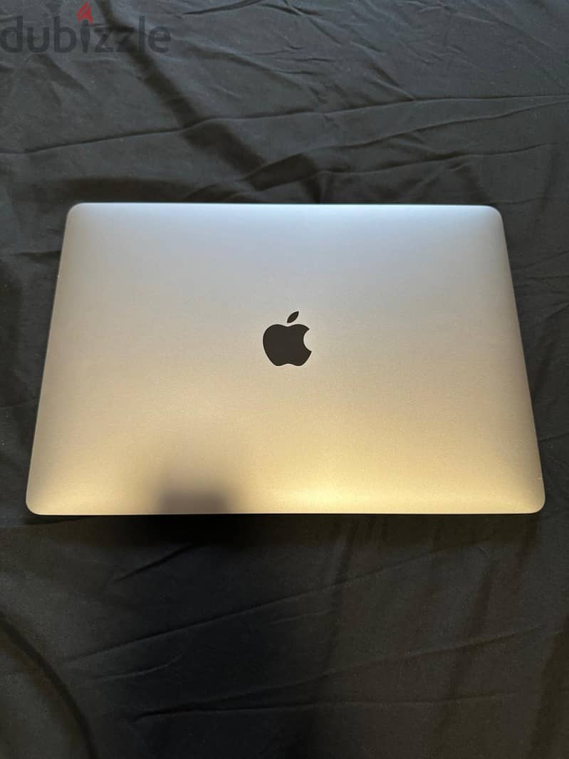 laptop apple macbook pro 2020 M1 Chip 1