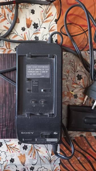 Battery charger power AC_ V16A 1