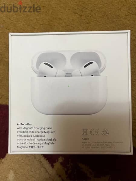 apple AirPods Pro 9