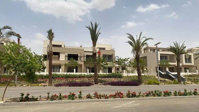 Townhouse for sale, semi-finished, with private roof, in the best location in Palm Hills New Cairo 3