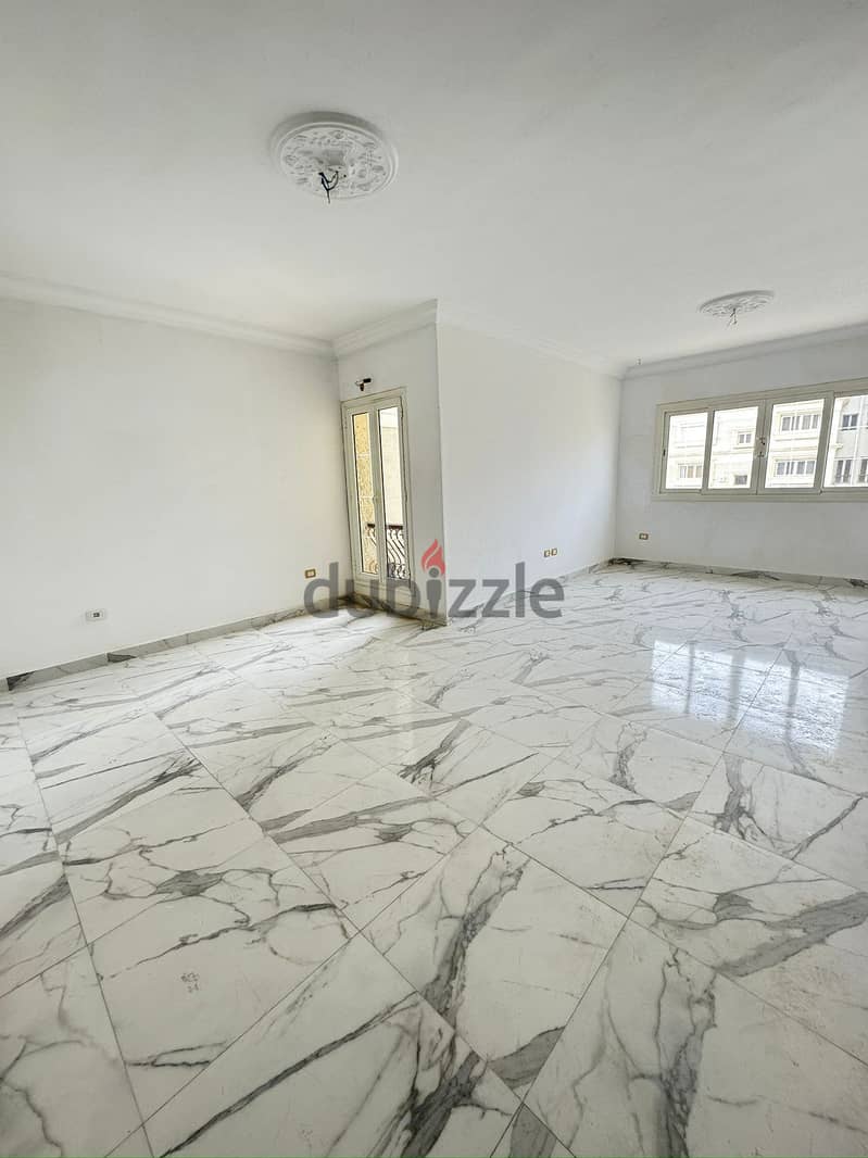 For Sale apartment  133m in mountain view hydepark delivered fully finished 7