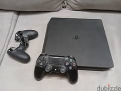 Playstation 4 used + 1 controller + 1 grab for the controller