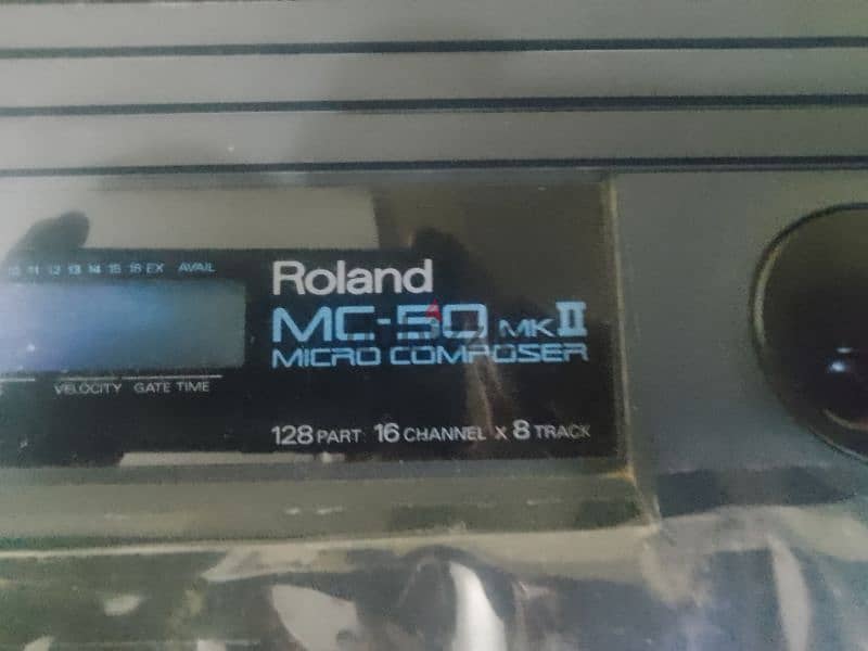 ,     سيكوينسر Roland mc50 بدل 9