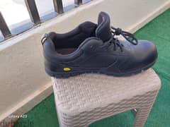 SAFETY JOGGER WORJERS Shoes  size  43