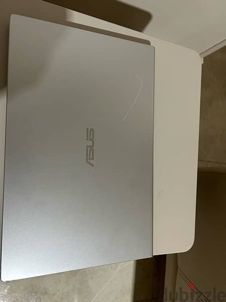 Asus X515J laptop 0