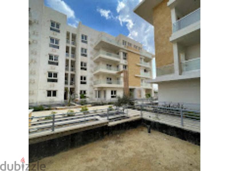 Apartment with installments 3 bedrooms in icity oct. 5