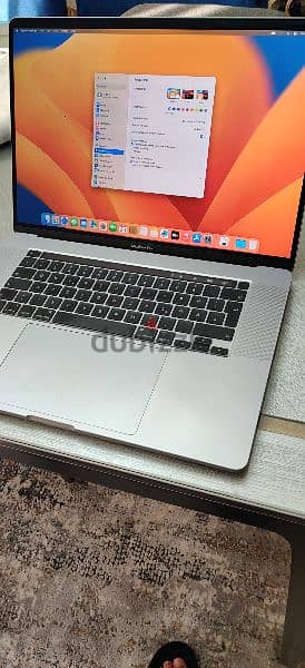 MacBook Pro 2019 16 inch - Core i7 - 500 SSD - 16 RAM 1