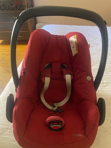 MaxiCosy car seat 1