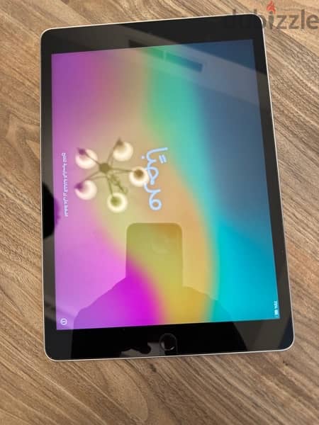 Apple iPad 10.2 Inch with Pencil - Like new - اي باد 1