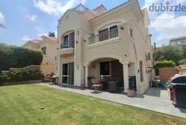 Villa for sale, 220 meters, twin house (ready for delivery) in La Vista Patio 5, Shorouk, next to Cairo Airport, with a 20% contract down payment    .