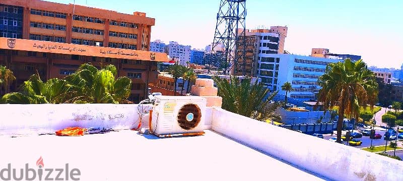 فني  جميع انواع  تكييفات 2
