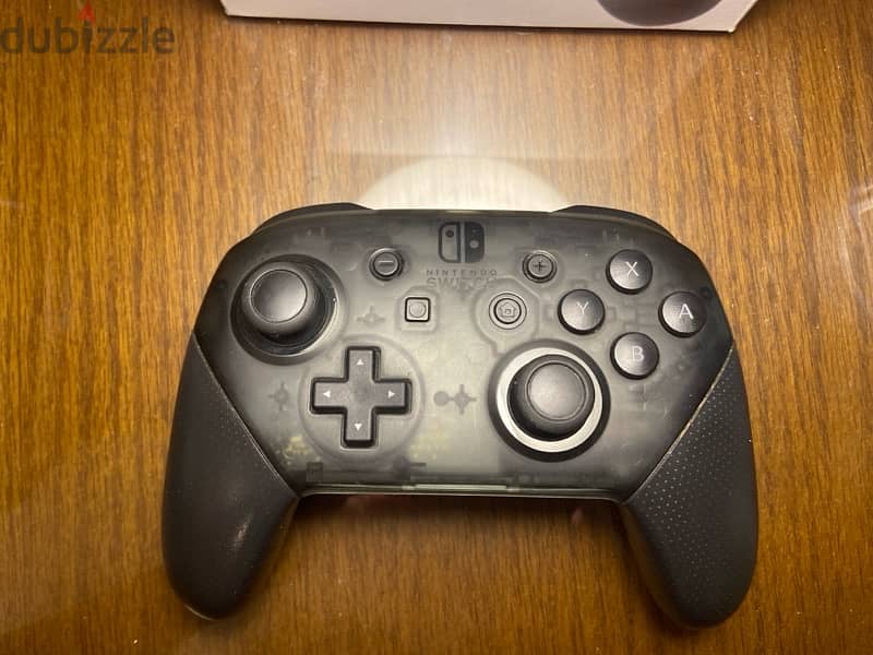 Nintendo Switch Pro Controller 0