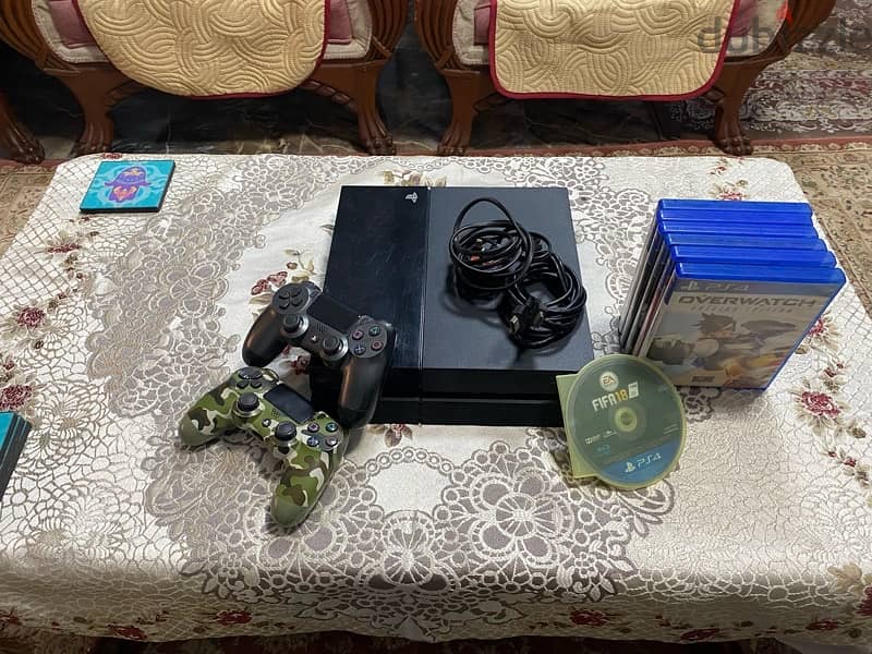 Fat playstation 4 1Tb, 2Controllers and games 2