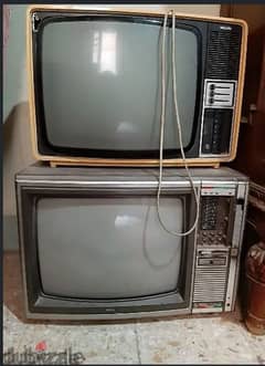 تليفزيونات قديمة