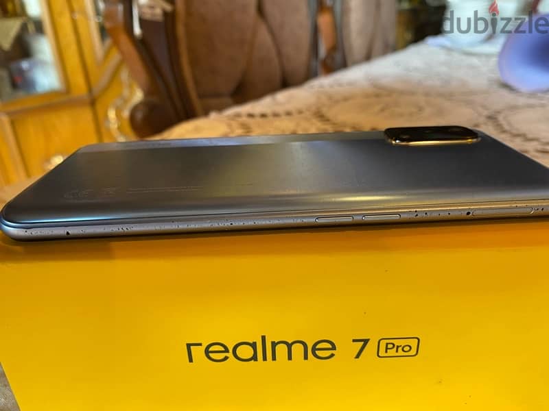 realme 7 pro 128 gigabyte RAM 8 6