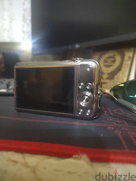 Camera Casio EX-S10 1