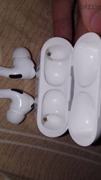 AirPods 2 pro 3