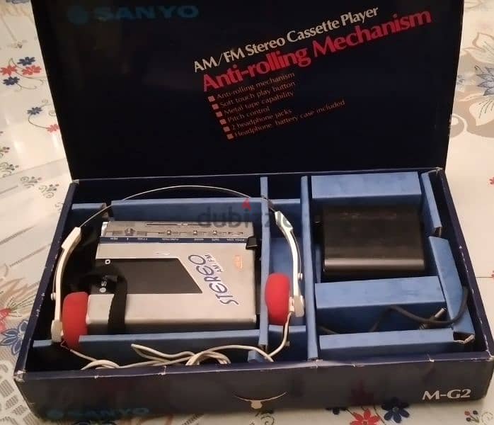 مشغل كاسيت وراديو استريو ياباني walkman Sanyo MG2 11