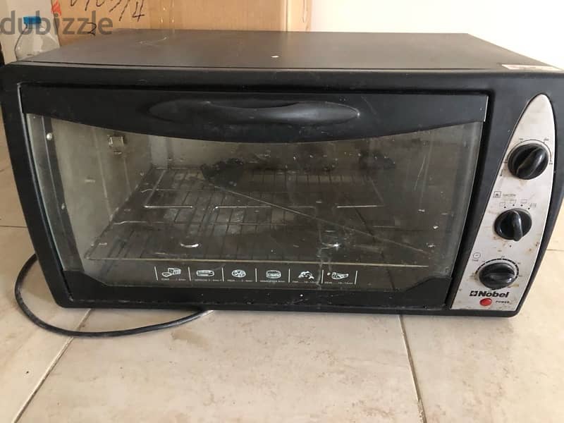 Electric oven rarely used from UAE 0