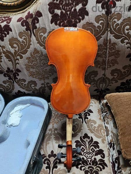 used violin for sale in perfect condition / كمان مستعمل 3