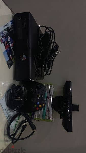 اكس بوكس 360 حاله ممتازه بجميع مشتملاتها (مفتوحه)