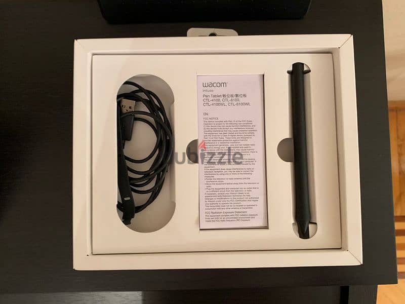 wacom intous pro small graphic tablet (almost new) 3