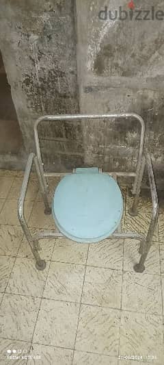 كرسي حمام حديد لكبار السن والمرضي