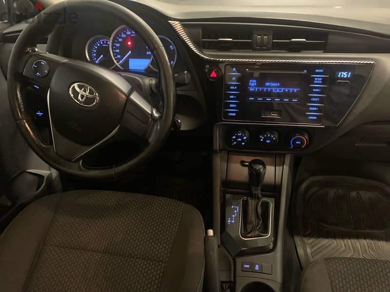 Toyota Corolla 2017 10