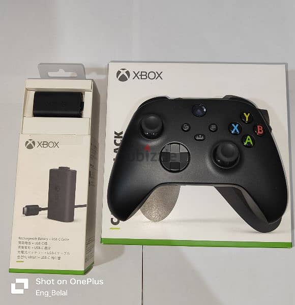 Xbox series x controller with original battery 1