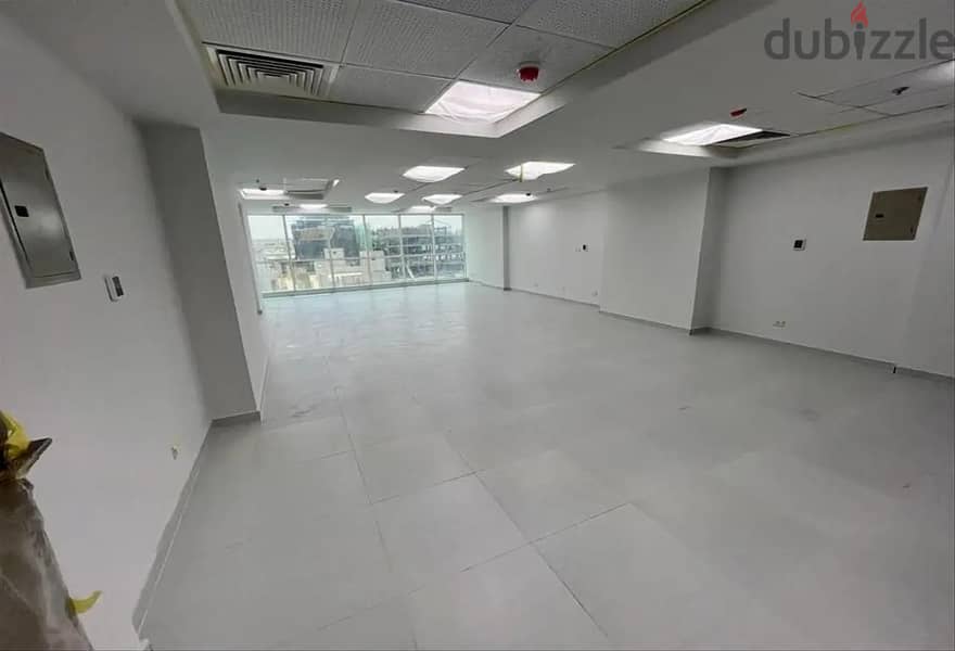 104 sqm office  rent business plus on 90th Street 5