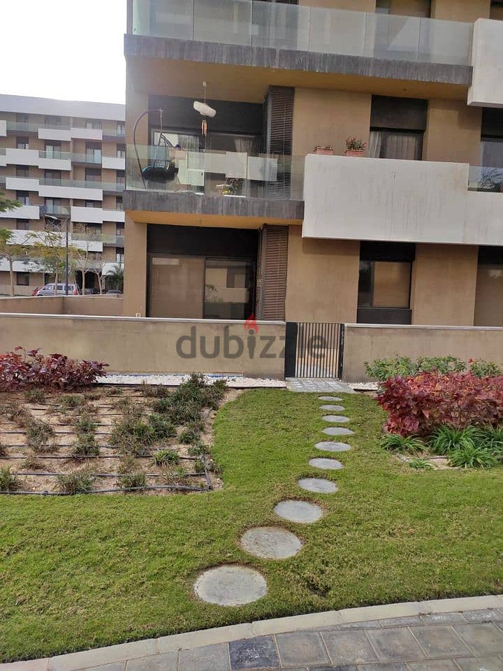 Duplex for sale, immediate receipt, super deluxe finishing, in Shorouk City, AL BUROUJ Compound 6