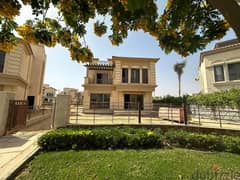 Villa for sale in Madinaty B3, highest quality, with a 12-year installment system, 584 m