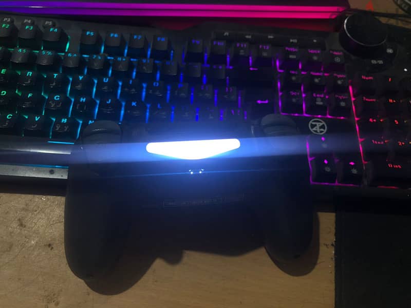 PS4 controller used like New 1