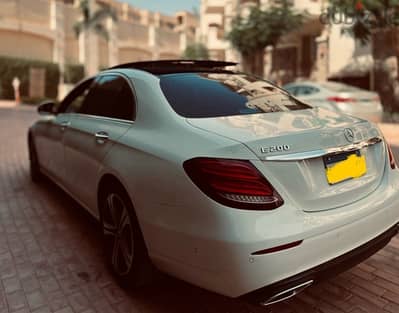 مرسيدس بنز e200 AMG موديل 2020 زيرو 1900 كيلو فقط